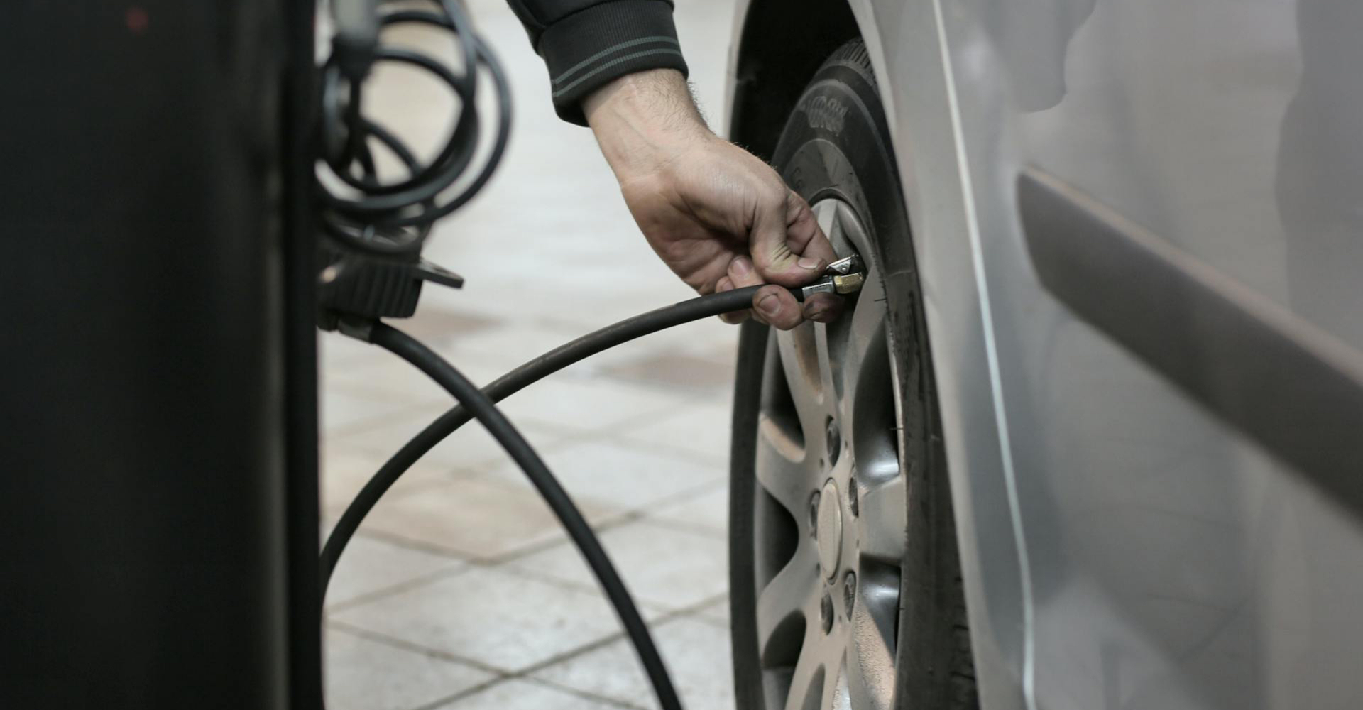 The Ultimate Guide to Car Maintenance for Beginners